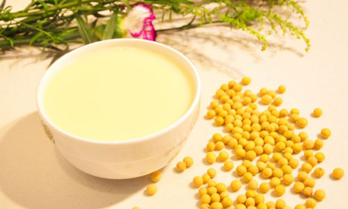 月经期间吃什么食物丰胸 5种食物不能少