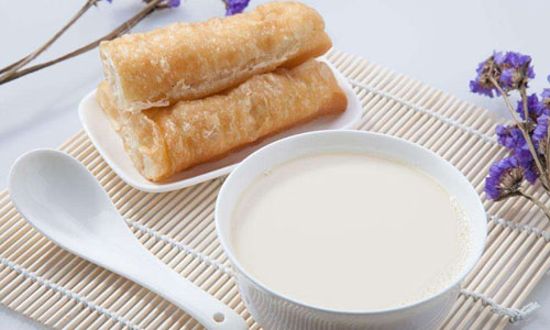 早餐吃这4种食物伤胃又致癌 医生都不敢这么吃
