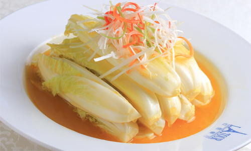冬天多吃白菜 护肤养颜又好吃.jpg