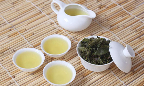 一把茶泡一天，茶叶功效大大减