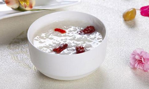 帮助孕妇抵御黄褐斑的食物.jpg