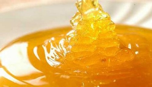 深秋服用生蜂蜜小心引起中毒