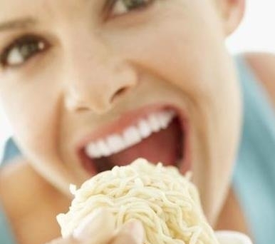 女性要漂亮，离不开营养保健饮食
