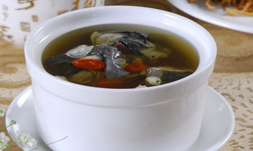 乌鸡汤要怎么炖.jpg