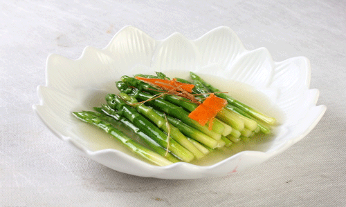 你会用微波炉吗？6种食物不宜用微波炉