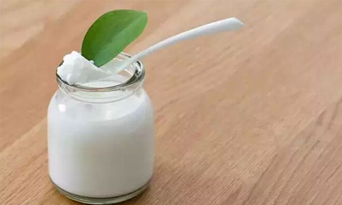 食用含益生菌酸奶有“三忌”.jpg