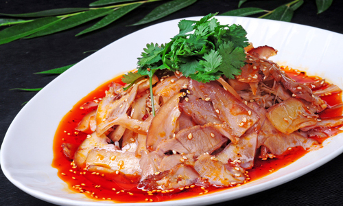 吃凉拌牛肉滋养脾胃.jpg