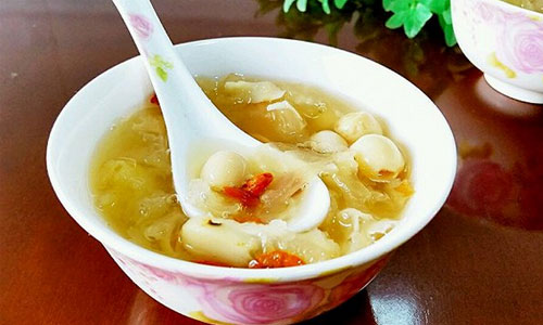 雾霾天气防病多吃润肺食物