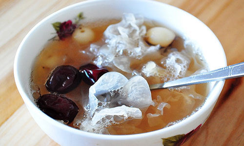 银耳红枣汤.jpg