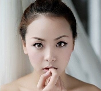 减肥过度容易导致神经性厌食症