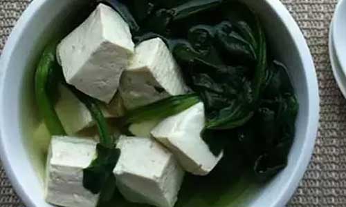菠菜豆腐汤的潜在危害