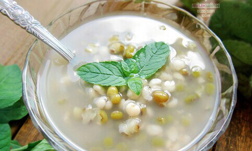饮食禁忌 夏日喝绿豆汤虽清热解毒.jpg