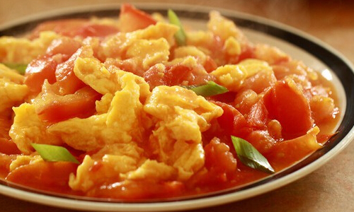 饮食警惕：6种鸡蛋吃法最容易伤身丧命