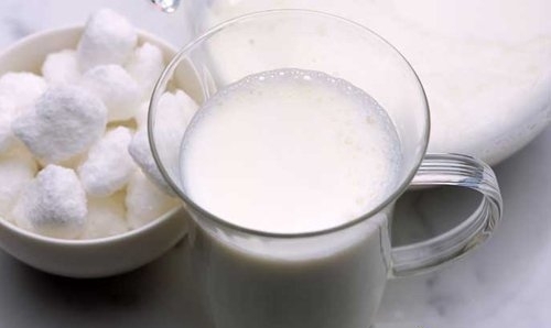 小编推荐：睡前养颜美食
