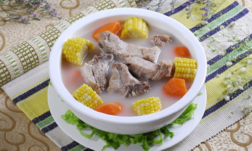 喝汤