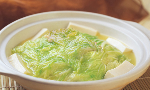 教你做出一道美味白菜炖豆腐.jpg