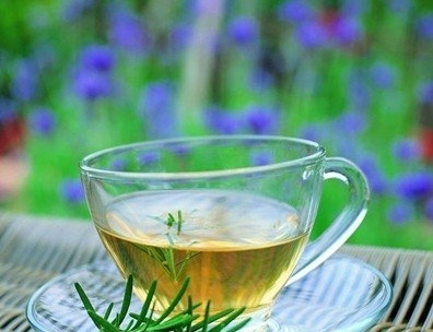 茶水+蜂蜜 助你提高抵抗力