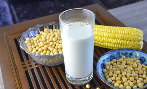 注意！牛奶和这四种食物搭配如服毒