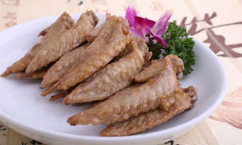 鸡翅尖真的是聚集毒素的地方吗？