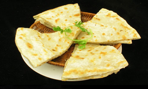营养又美味的面点黑芝麻葱油饼.jpg