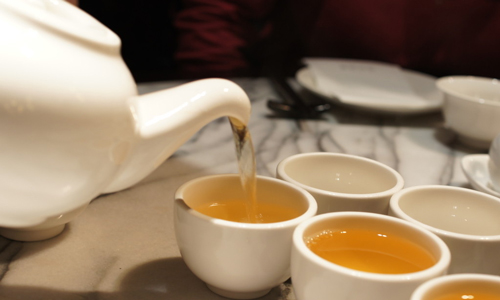 喝茶养生的效果很好.jpg
