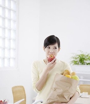 孕妇缺铁性贫血怎么补？