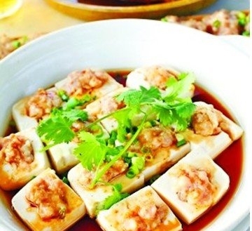 白领女祛除颈纹 食疗妙方好保养