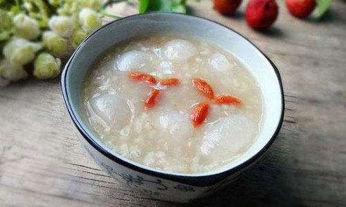 口臭怎么办 常吃四款养生粥巧除口臭