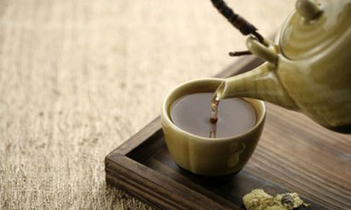 吸烟喝什么茶可以清肺.jpg