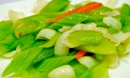 吃什么瘦肚子？5种食物狂甩腹部赘肉