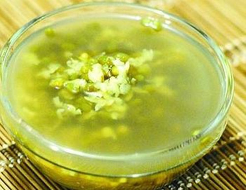 　　夏季喝绿豆汤六大禁忌