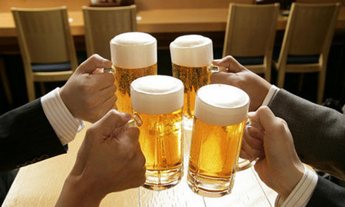 夏季喝啤酒的小常识