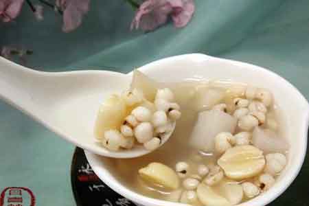 山药薏米芡实粥做法
