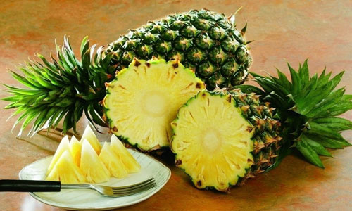 菠萝的功效与作用.jpg