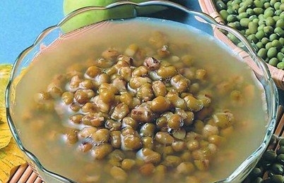 夏季去火 绿豆汤别乱喝