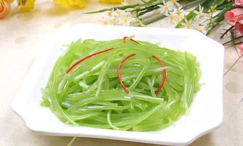 美食做法莴笋炒肉怎么做.jpg