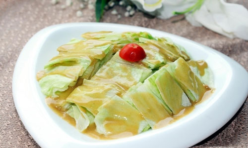 四要点做出手撕圆白菜1.jpg