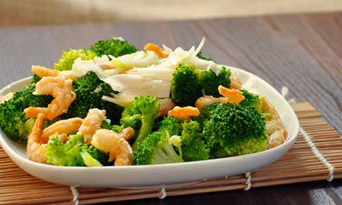 餐桌四样宝预防癌症 西兰花勿炒太熟