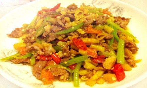 泡椒鸭肉的做法介绍.jpg