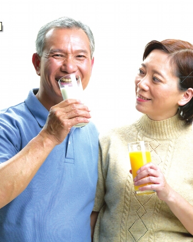 冬季老年人补钙  补钙的最佳三类措施