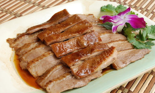 大鹅肉烩什蔬的做法.jpg