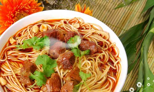 一碗拉面中的食盐可真不少