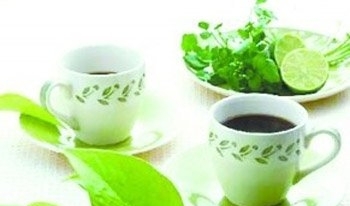 喝茶去痘痘 6款重要茶换衣清爽肌肤
