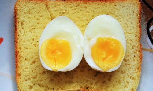 饮食警惕：6种鸡蛋吃法最容易伤身丧命