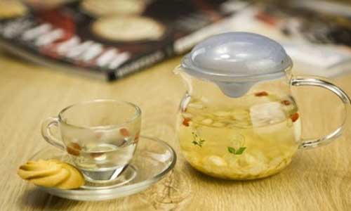 秋天用麦冬泡茶可生津润燥