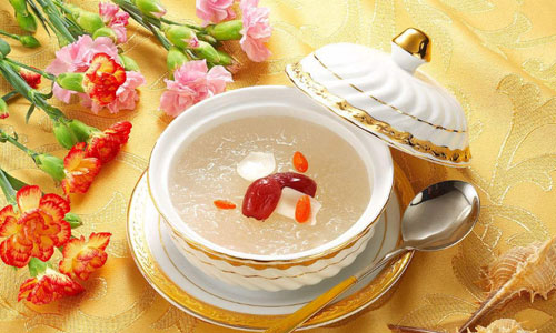 降血脂早餐吃大燕麦片、喝山楂茶饮有效！