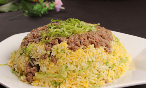 牛肉炒饭的做法.jpg