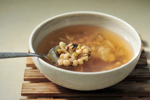 绿豆百合薏米仁粥.jpg