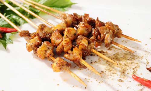 男子脊髓长寄生虫竟是吃了这种食物