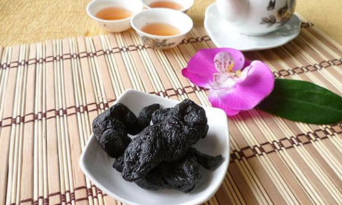 黑的像碳，但说起美白效果，珍珠都要低下头!